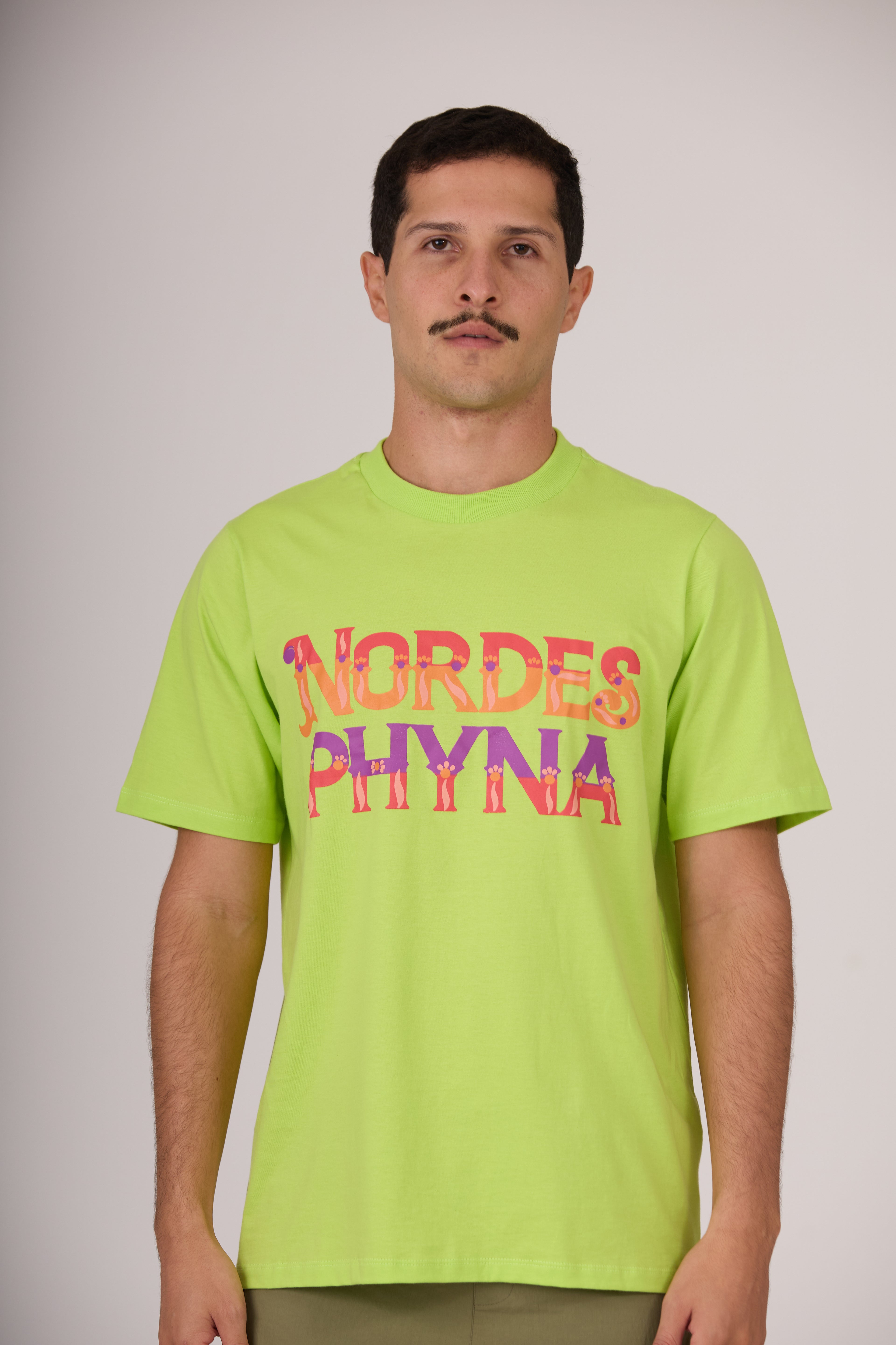 Camiseta verde Nordesphyna