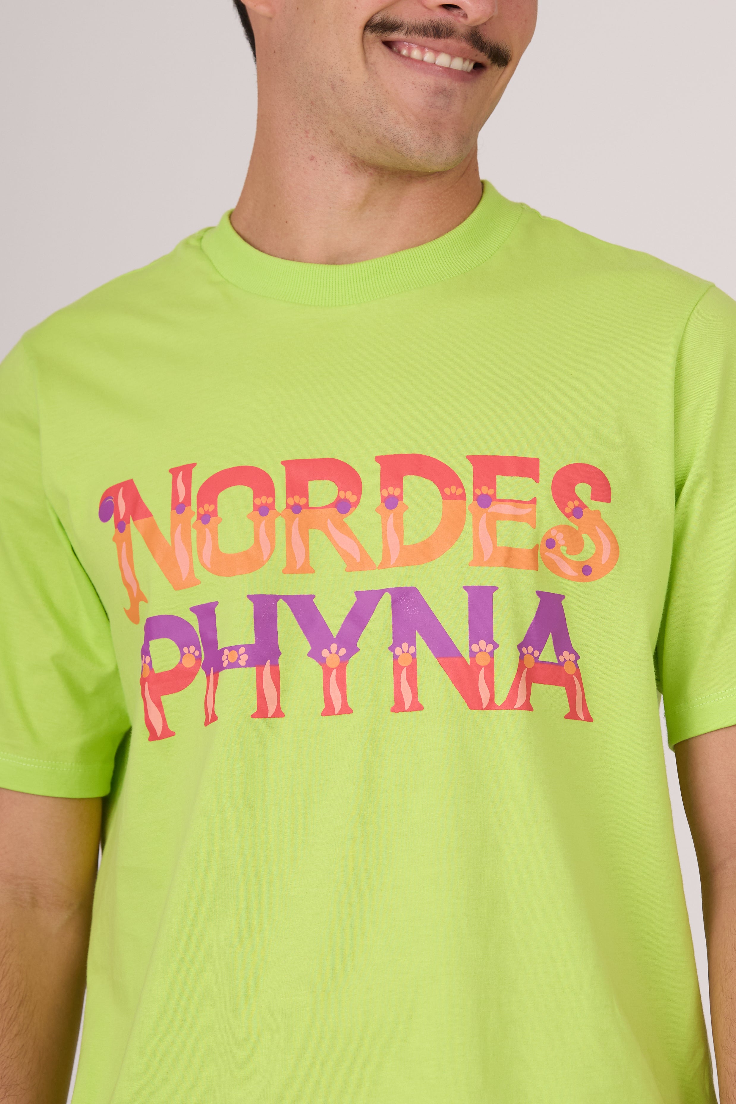 Camiseta verde Nordesphyna